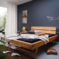Rustikale Schönheit: Balkenbetten aus echtem Holz