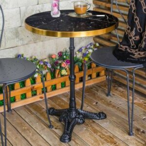 Bistrotisch Unterschied Esstisch