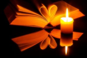 Hygge Stil - Licht & Beleuchtung: Mit Kerzenlicht wird es wunderbar hyggelig in der Wohnung