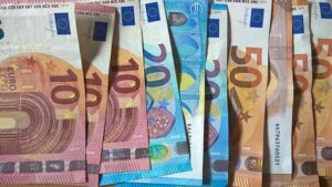 Was kostet ein guter Kleiderschrank?