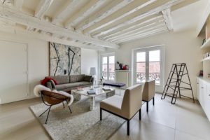 So gelingt der Hygge Stil zuhause: Materialien und Texturen, die passen.
