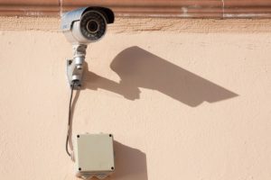 Per Videoüberwachung das eigene Heim schützen - Sicherheitstechnik im Wohnen-shop.at Magazin Ratgeber