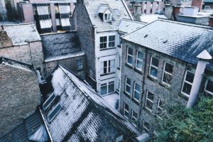 Urteile Weihnachten und Winter - Recht und Ordnung für Mieter und Immobilienbesitzer