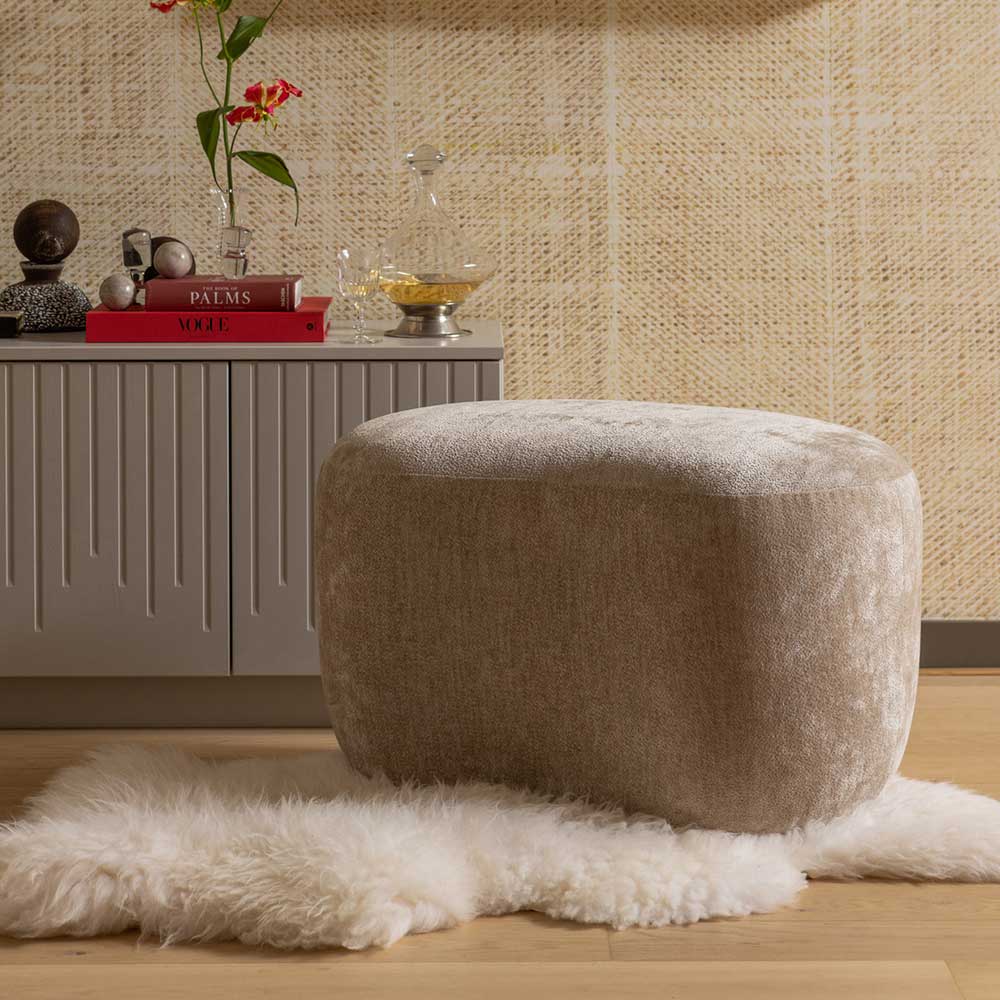 Polsterhocker in Beige Chenille - Paryra
