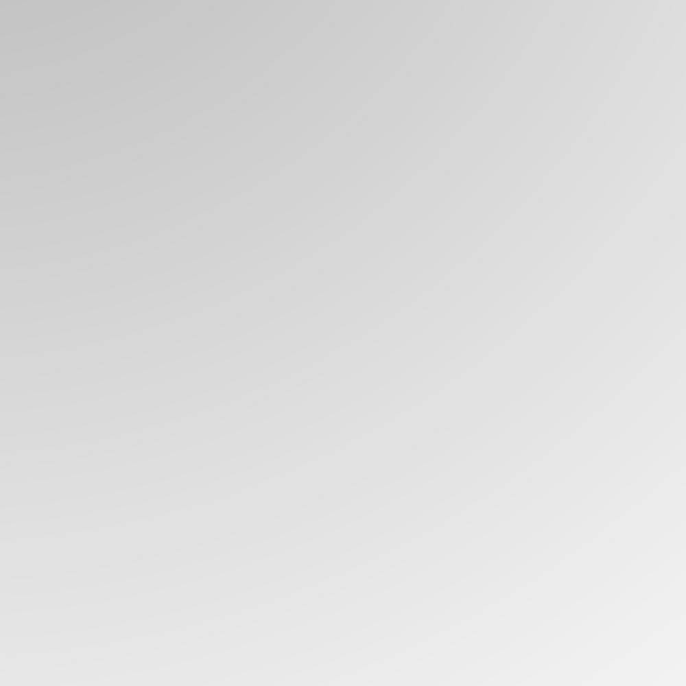 Klare und glatte Spiegeloberfläche des runden Wandspiegels – Raidow