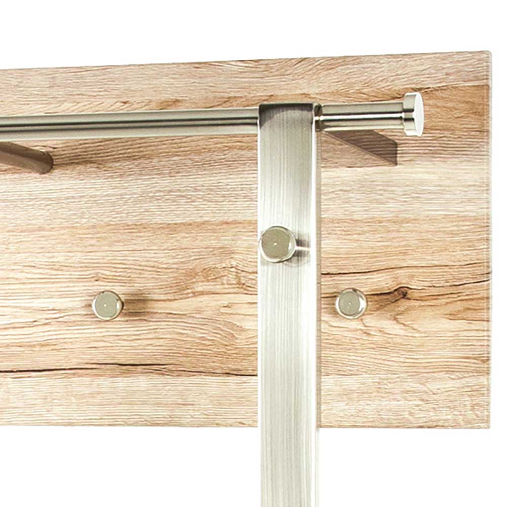 Garderobe mit Holzoptik-Rückwand, silberner Kleiderstange und Haken – Briscane