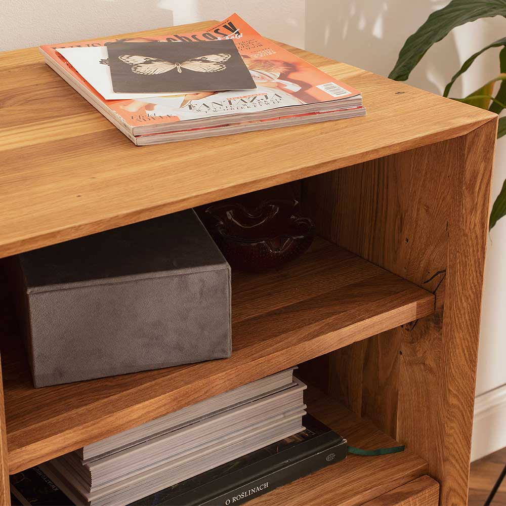Scandi Design Kommode aus Naturholz Wildeiche - Kerfa