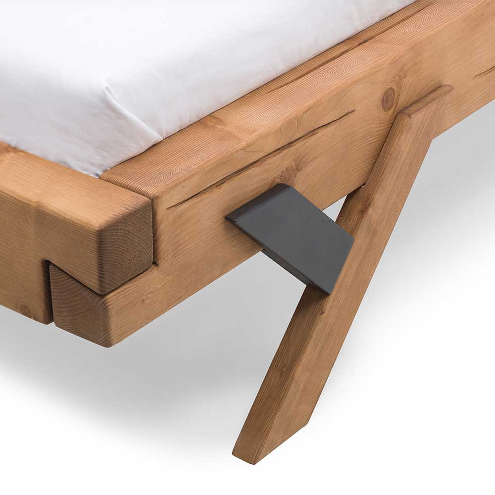 Rustikales Design Holzbett aus Fichte Massivholz - Barria