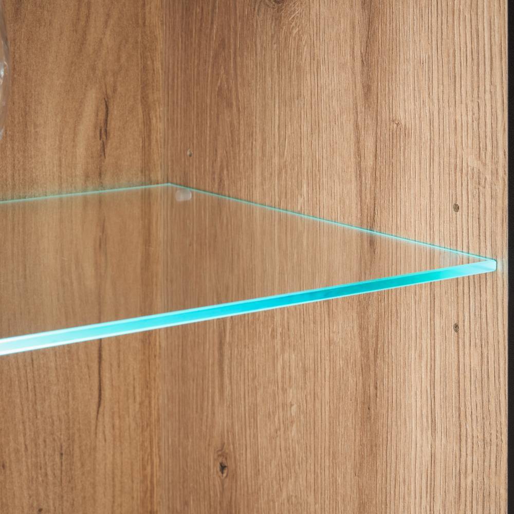Transparenter Glas-Einlegeboden im Inneren des Sideboards für dekorative Gegenstände oder Geschirr – Brocus