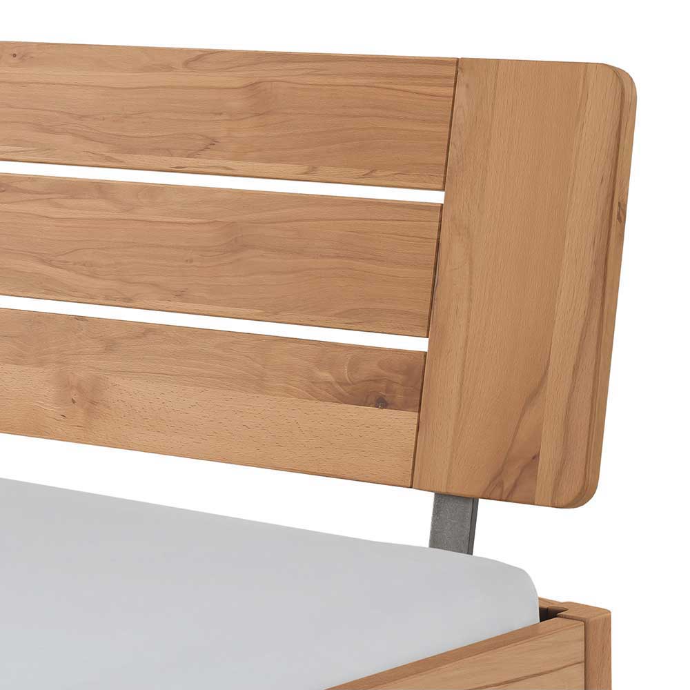 Elegantes Doppelbett aus Wildbuche - Seletana