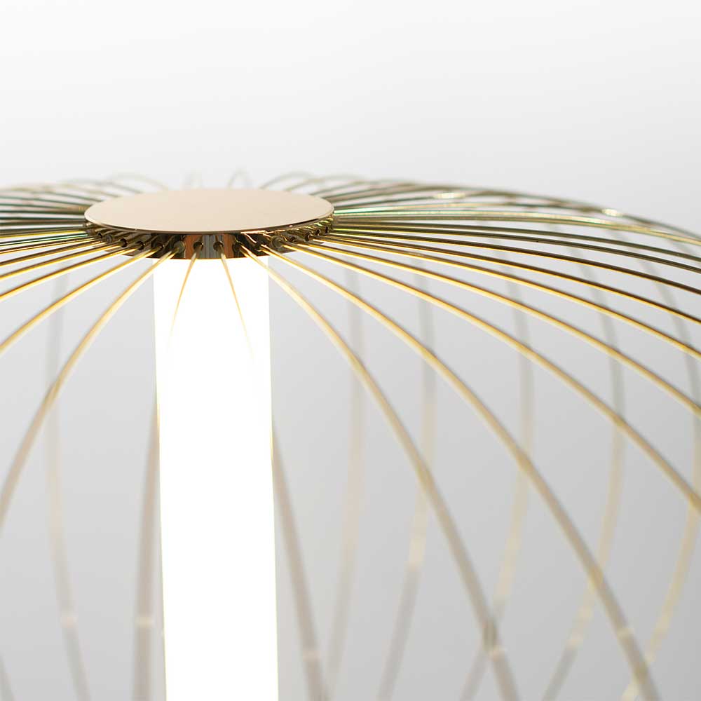 LED Standleuchte in Messingfarben - Poro