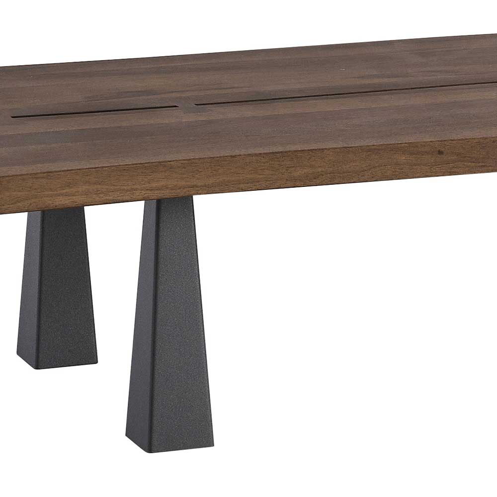 Design Couchtisch aus Nussbaum geschliffen & geölt - Lively