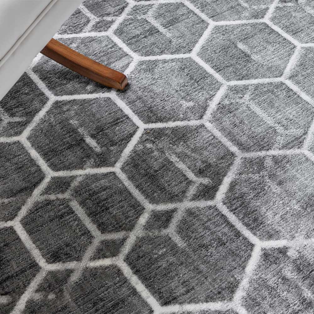 Teppich mit modern-geometrischem Muster - Finalo