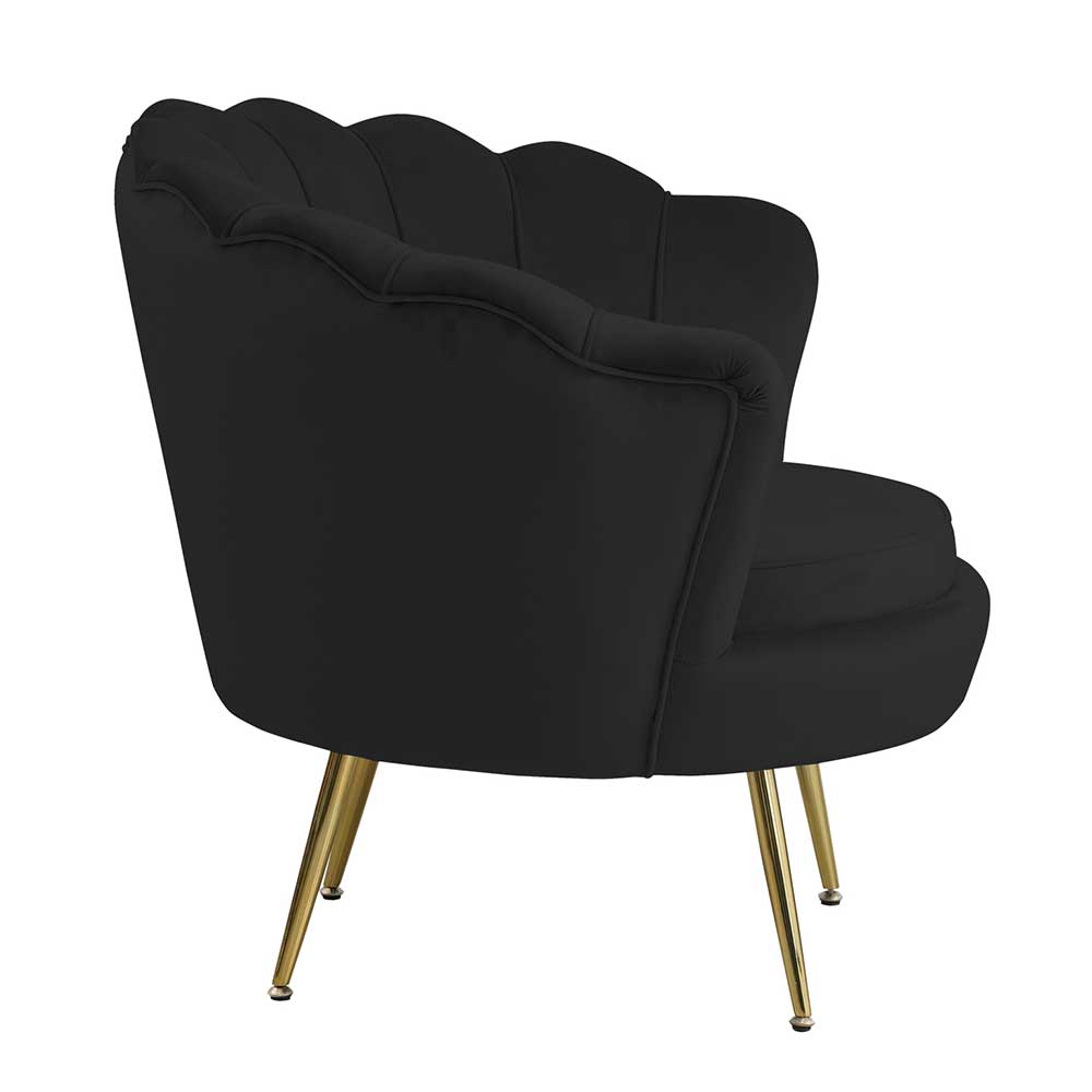 Schwarzer Samtsessel im Retro-Muscheldesign mit goldenen Metallfüßen – Edrova