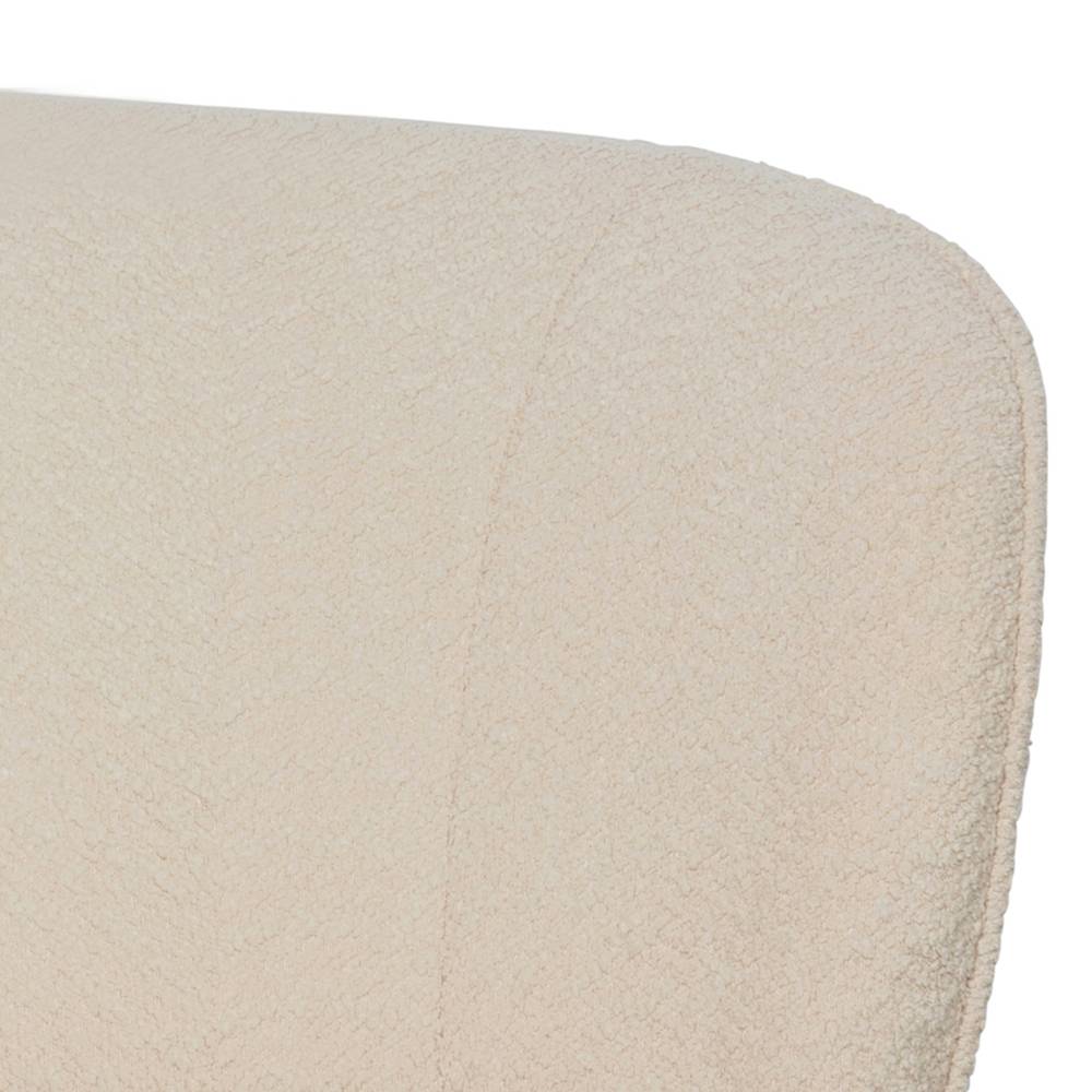 Strukturierter Boucle-Stoff der Rückenlehne einer beigen Wohnzimmercouch – Luvrenossa