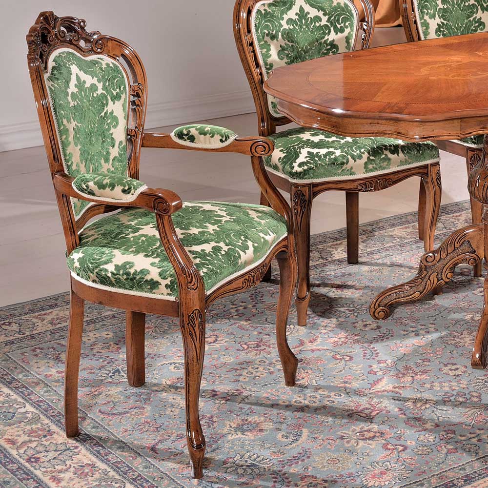 Barock Armlehnstuhl mit grünem Polsterbezug und geschnitztem Holzgestell f r Esszimmer 
 Magari