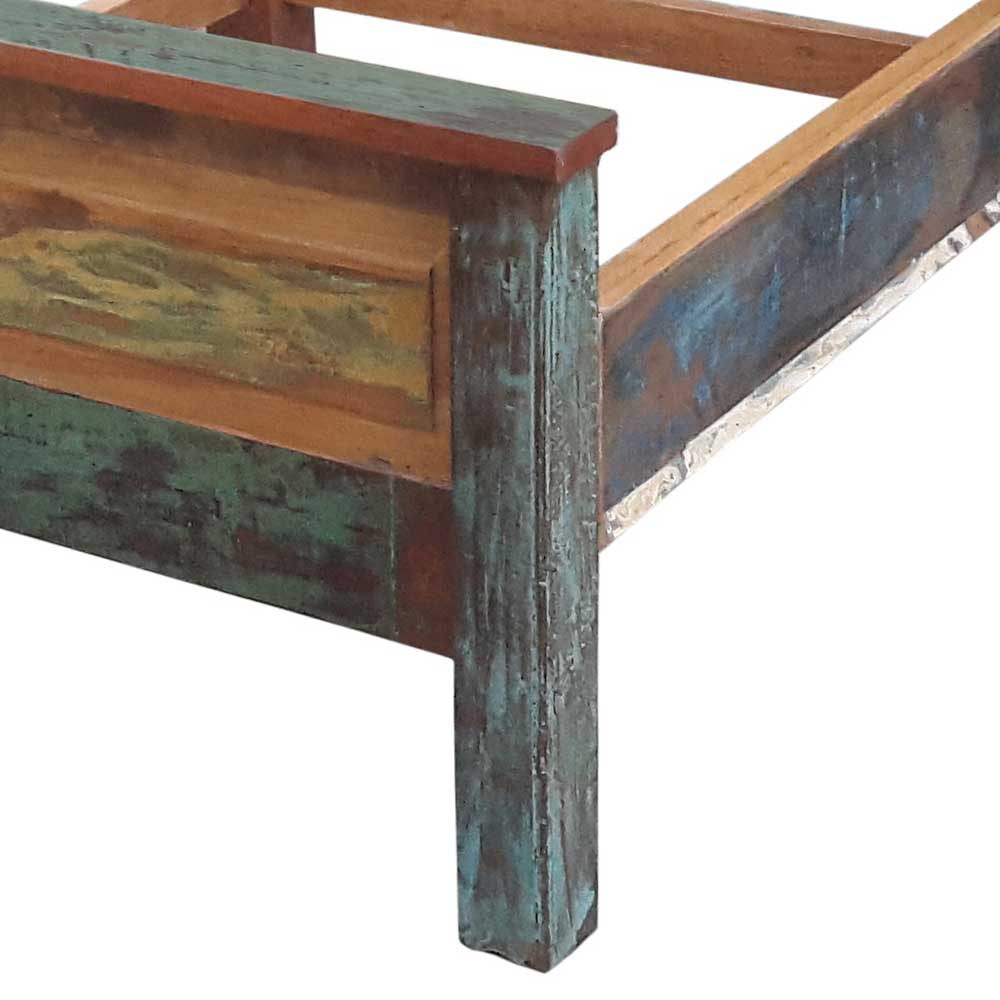 Holzbett Jamaica in Braun Bunt