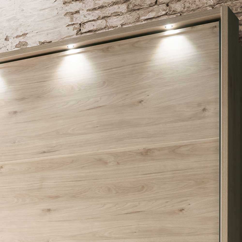 Kleiderschrank mit integrierter LED-Beleuchtung und natürlicher Holzmaserung – Licruva