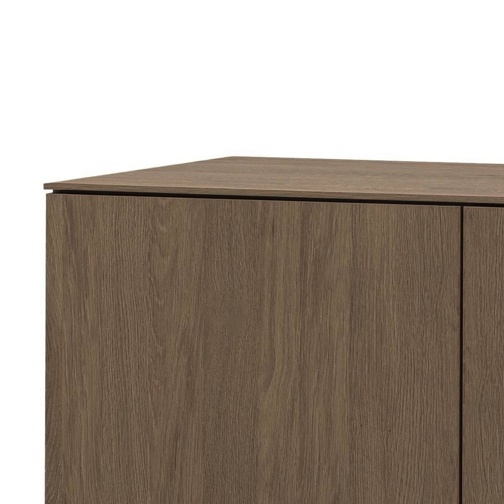 Oberkante und Front des geschlossenen Sideboards in Nussbaum Holzoptik für das Wohnzimmer – Julado