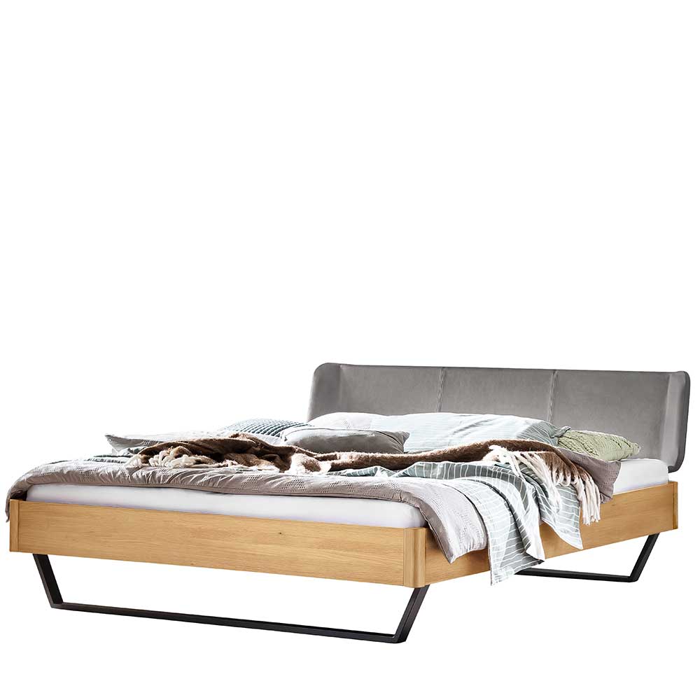 140x200 Bettgestell im Industrial Design - Henkul