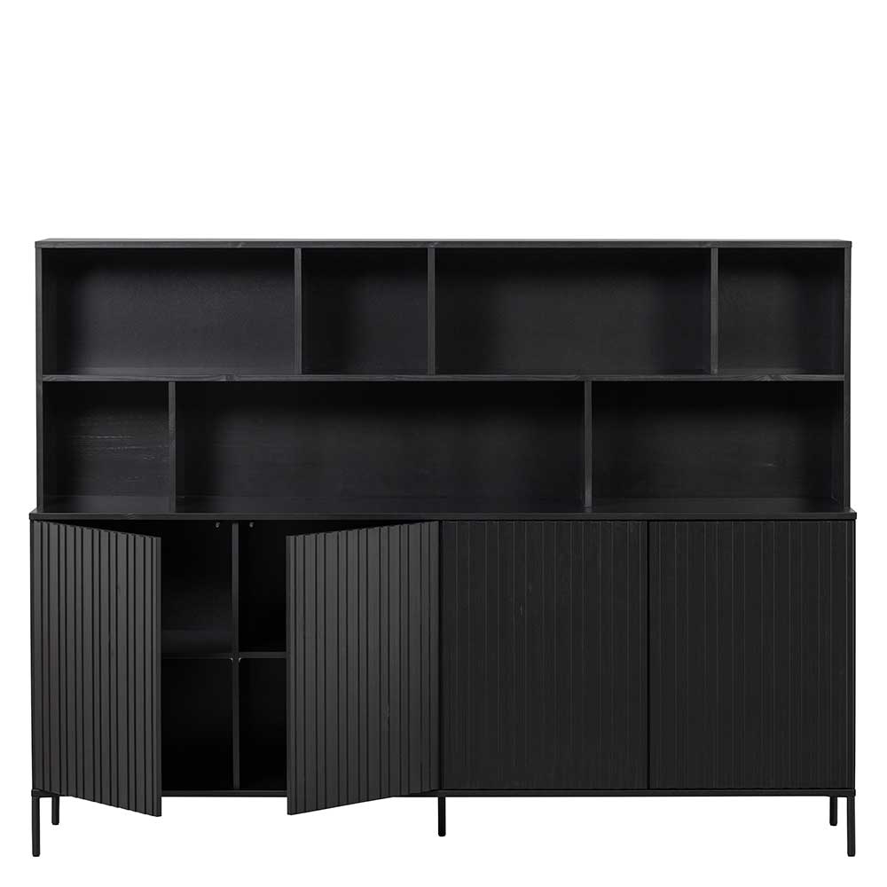 Schwarzes Sideboard mit linken Türen offen und sichtbaren Innenfächern – Princiva