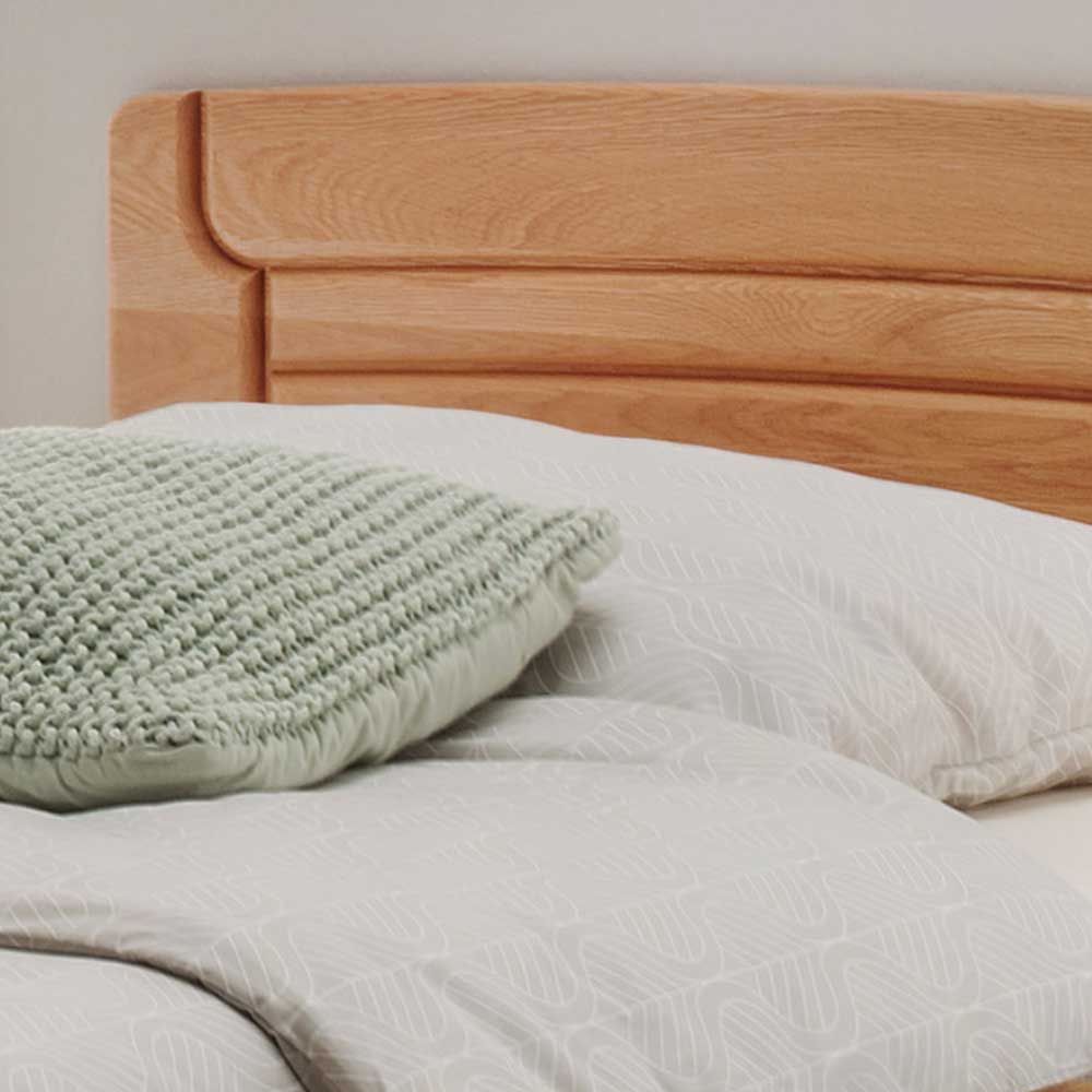 Hohes Doppelbett Kopfteil aus heller Eiche mit geschwungenen Details – Sendician