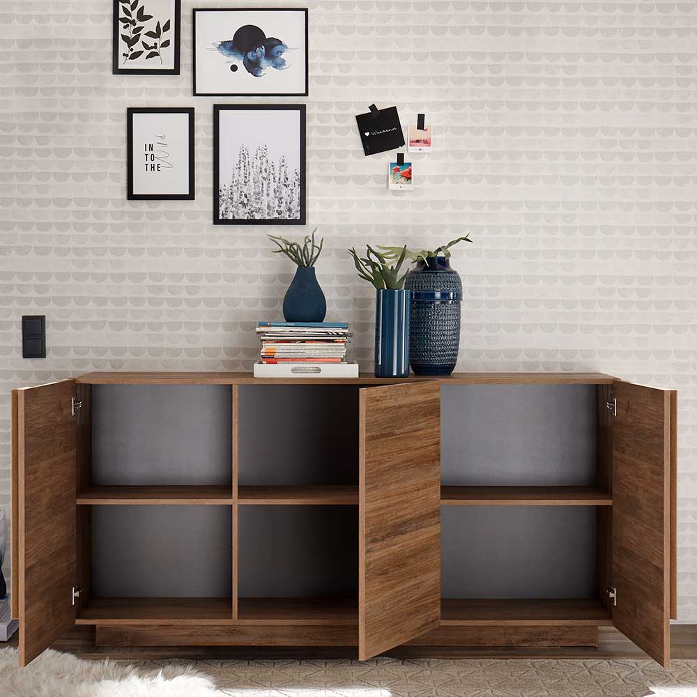 Dreitüriges Sideboard offen mit Inneneinteilung und Ablagefächern in Holzoptik – Basento