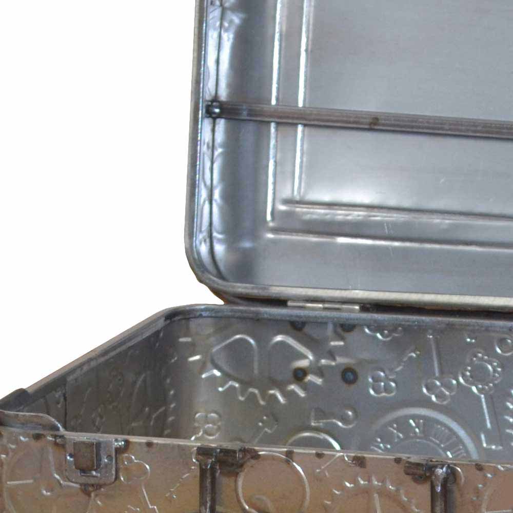 Metall Truhentisch im Koffer Design mit Print Magic Industry Style