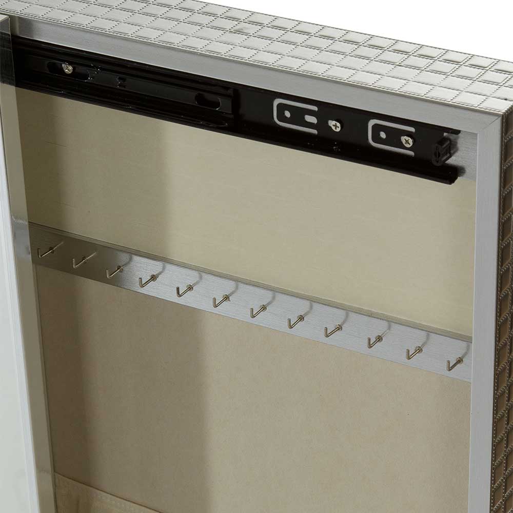 Innenansicht Schmuckschrank mit Haken für Ketten und Schiebetür-Mechanismus – Arabos