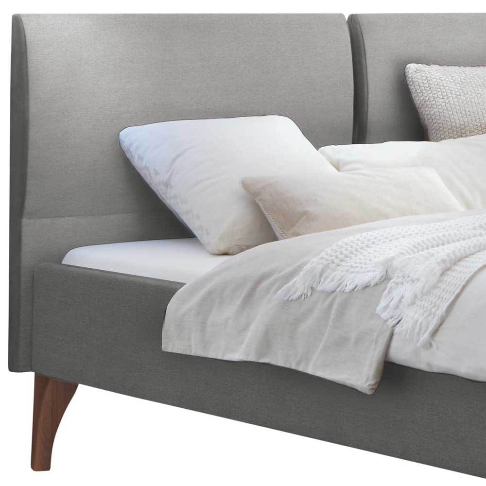 Gepolstertes Doppelbett Kopfteil in Grau mit skandinavischen Holzfüßen – Glamoura