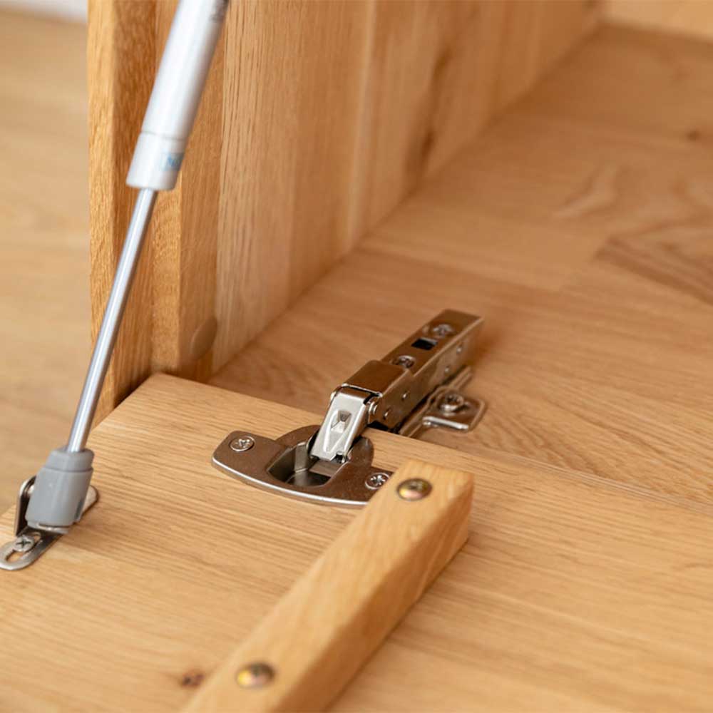 Design TV-Lowboard aus Eiche mit Glas - Masicuri