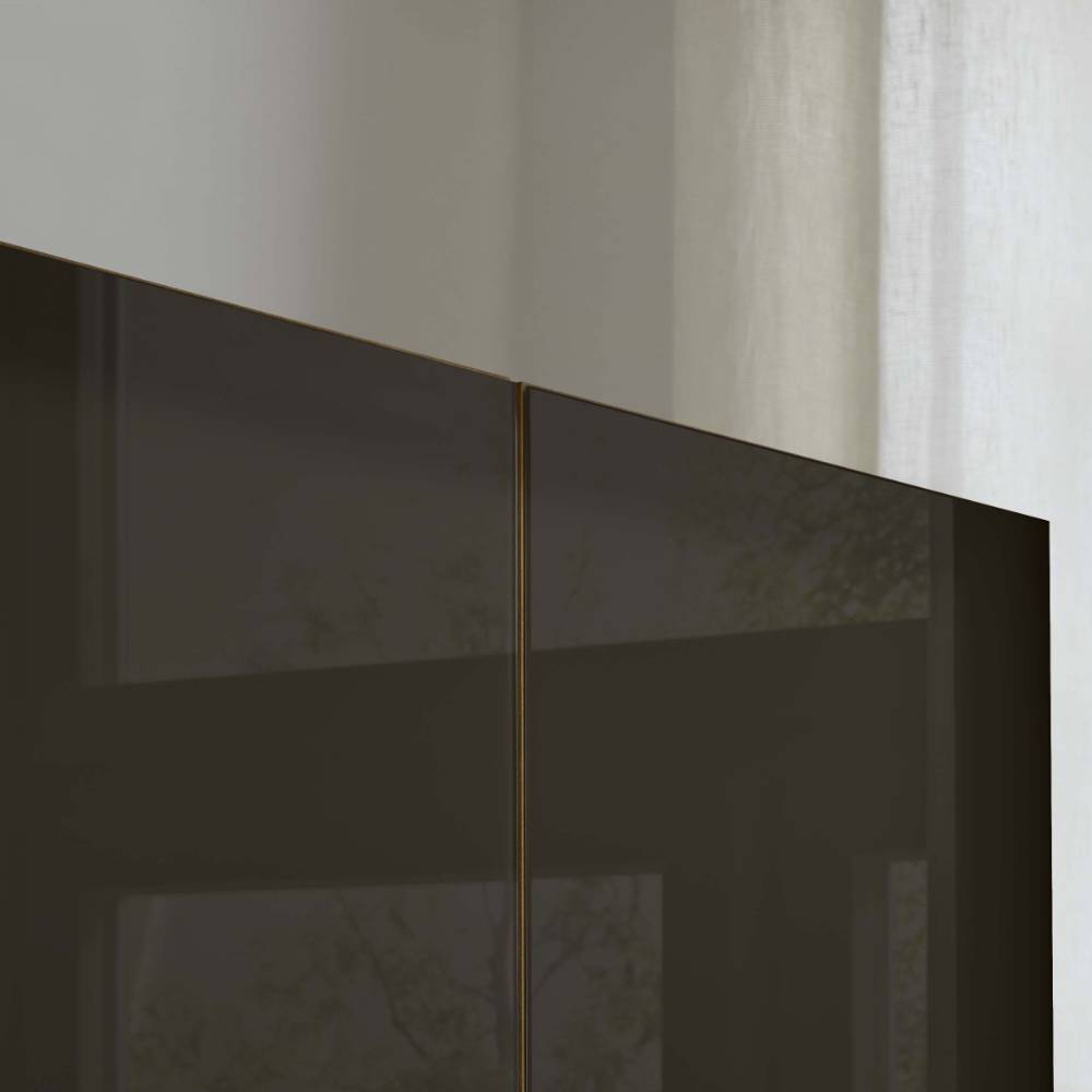 8-türiger Schlafzimmerschrank mit Glasfront - Hung