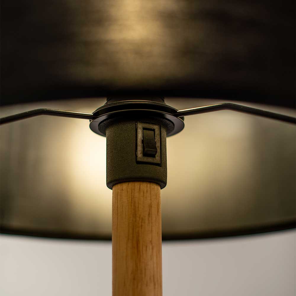 Skandi Stehlampe mit Ablage - Avigano