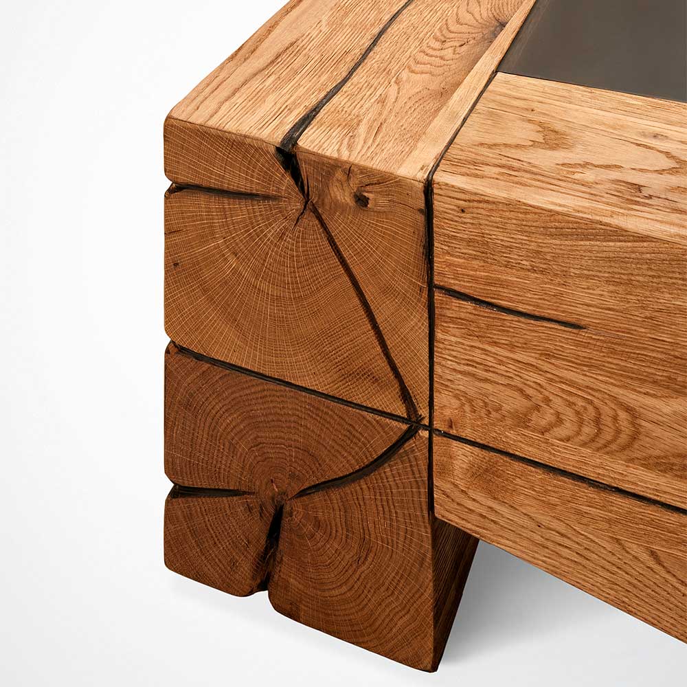 Design Balken Couchtisch aus Asteiche - Ventida