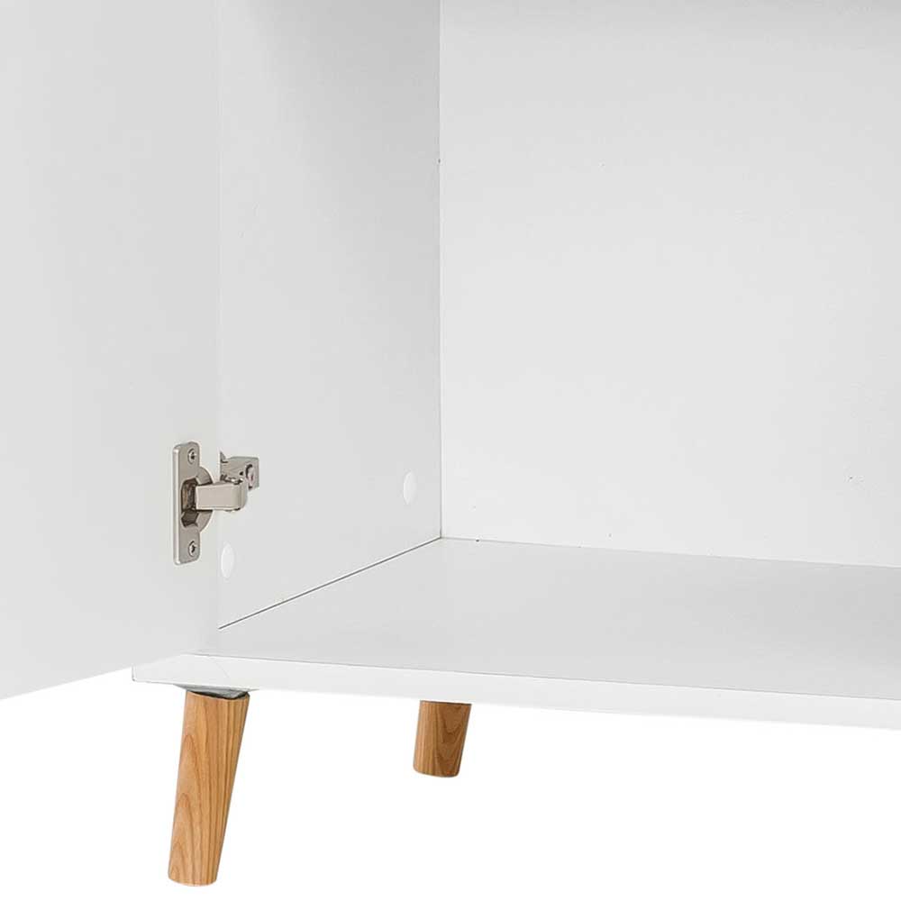 Weißer Schrankinnenraum mit verstellbarem Einlegeboden und stabilen Scharnieren, Holzfüße – Obtin