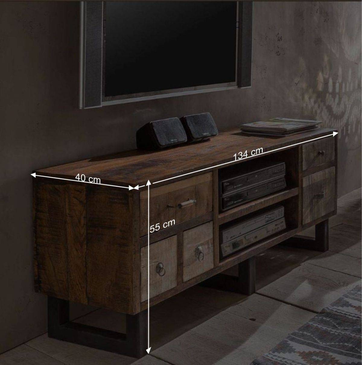 TV Lowboard Bahiro im Loft Design