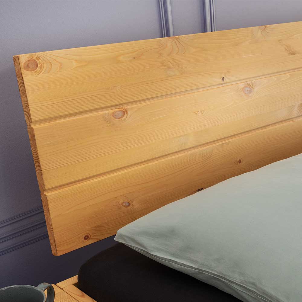 Massives Holzbett mit Kufengestell - Vorianca