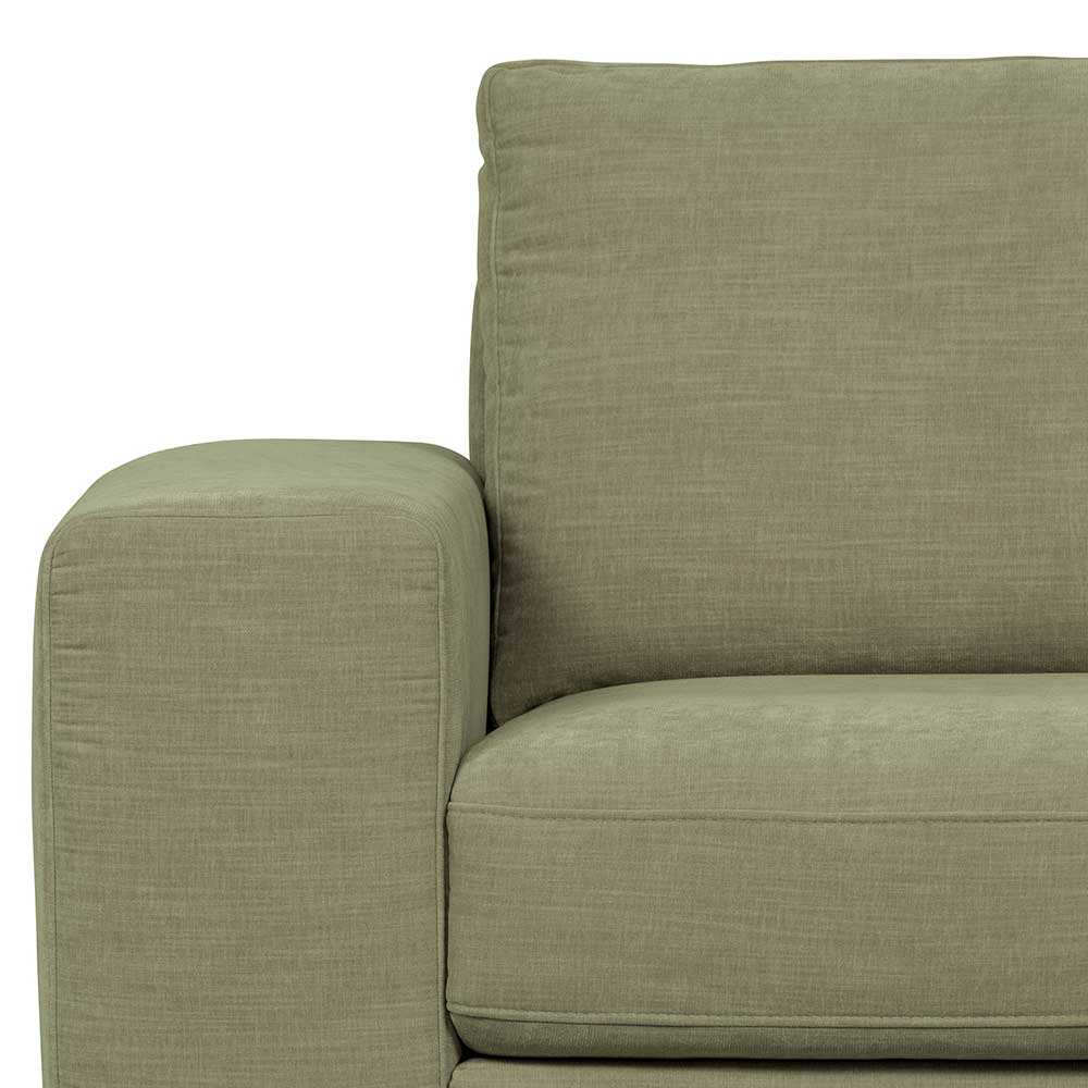 Detailansicht der linken Armlehne und Sitzfläche der Couch – Perconia