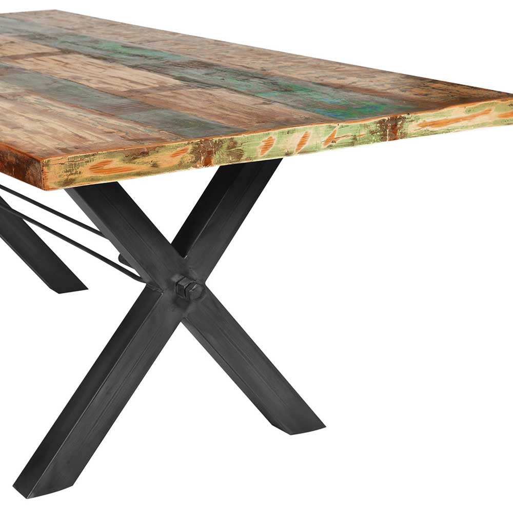 Esstisch mit bunter Shabby Chic Tischplatte aus recyceltem Massivholz und schwarzen X-Beinen – Mayo