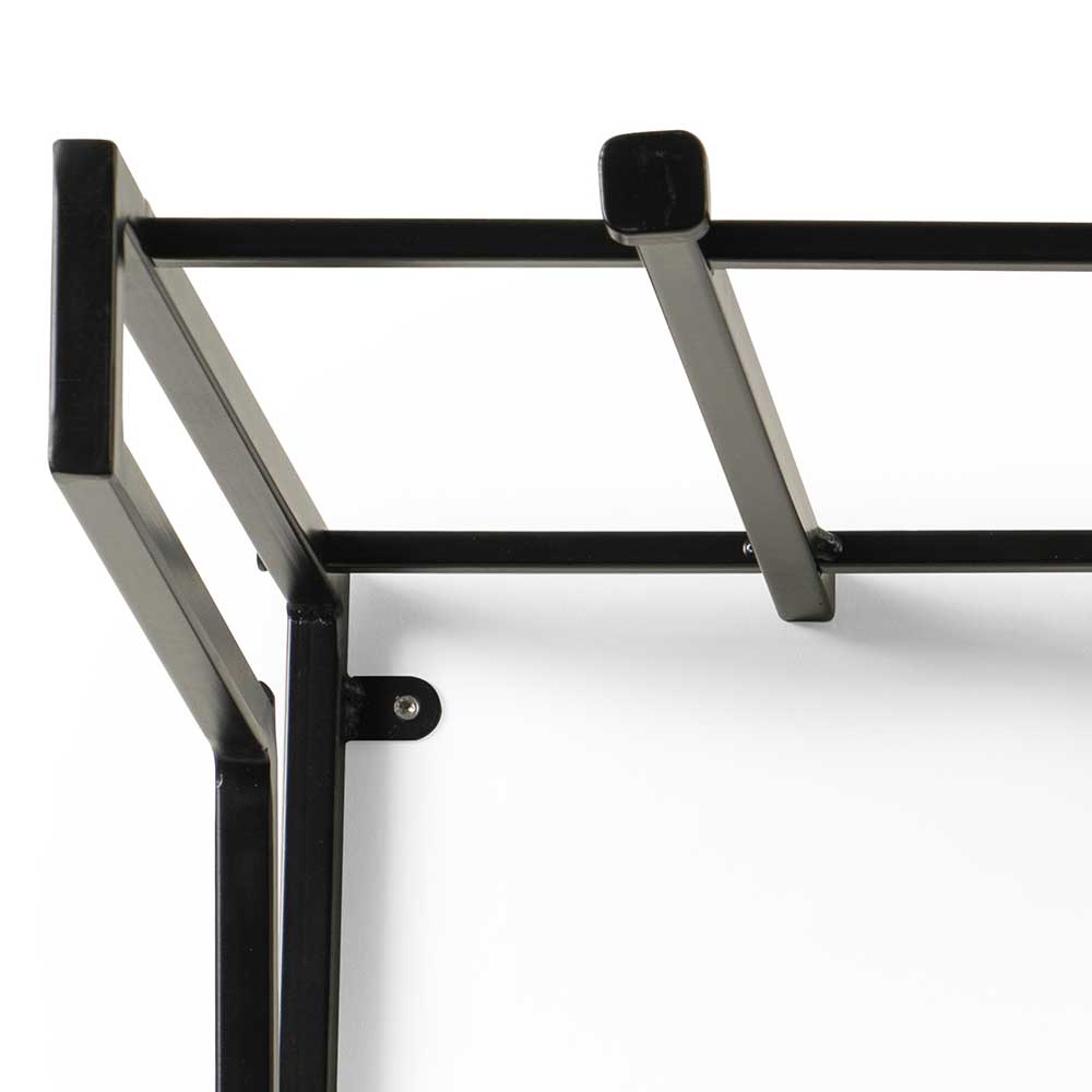 Robuste schwarze Metall-Wandgarderobe mit oberen Haken und Wandbefestigung im Detail – Pila