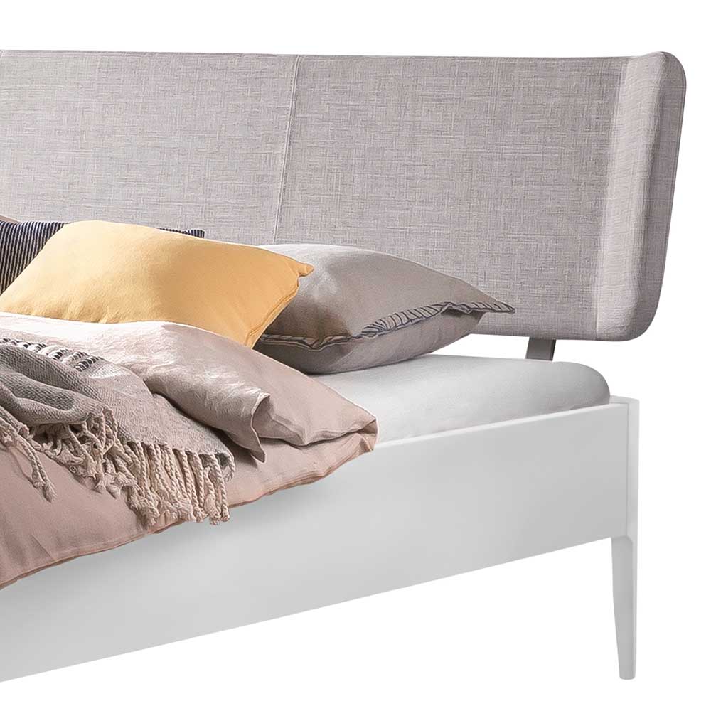 Bett in Weiß - Lyatea