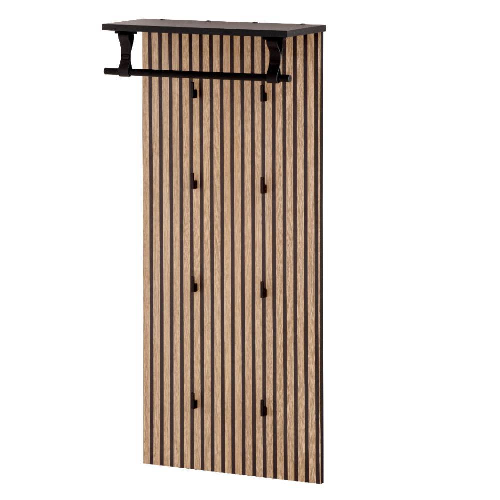 Moderne Wandgarderobe mit vertikalen Holzlamellen und schwarzen Haken – Duran