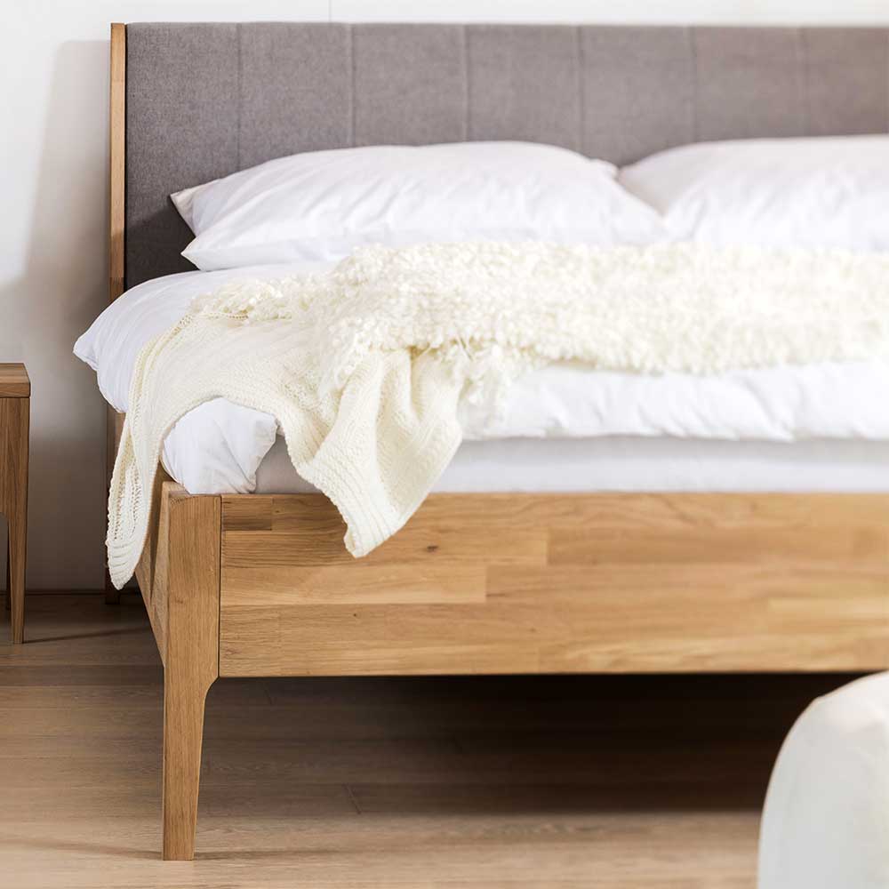 Bett in Wildeiche Honig mit Grau - Zalyna