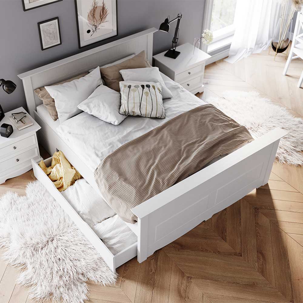 Landhausbett in Weiß lackiert - Indico