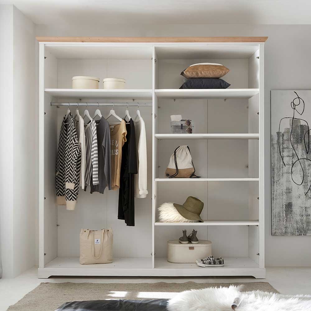 Offener weißer Schlafzimmerschrank mit Kleiderstange und vielen Ablagefächern für Stauraum – Maggio