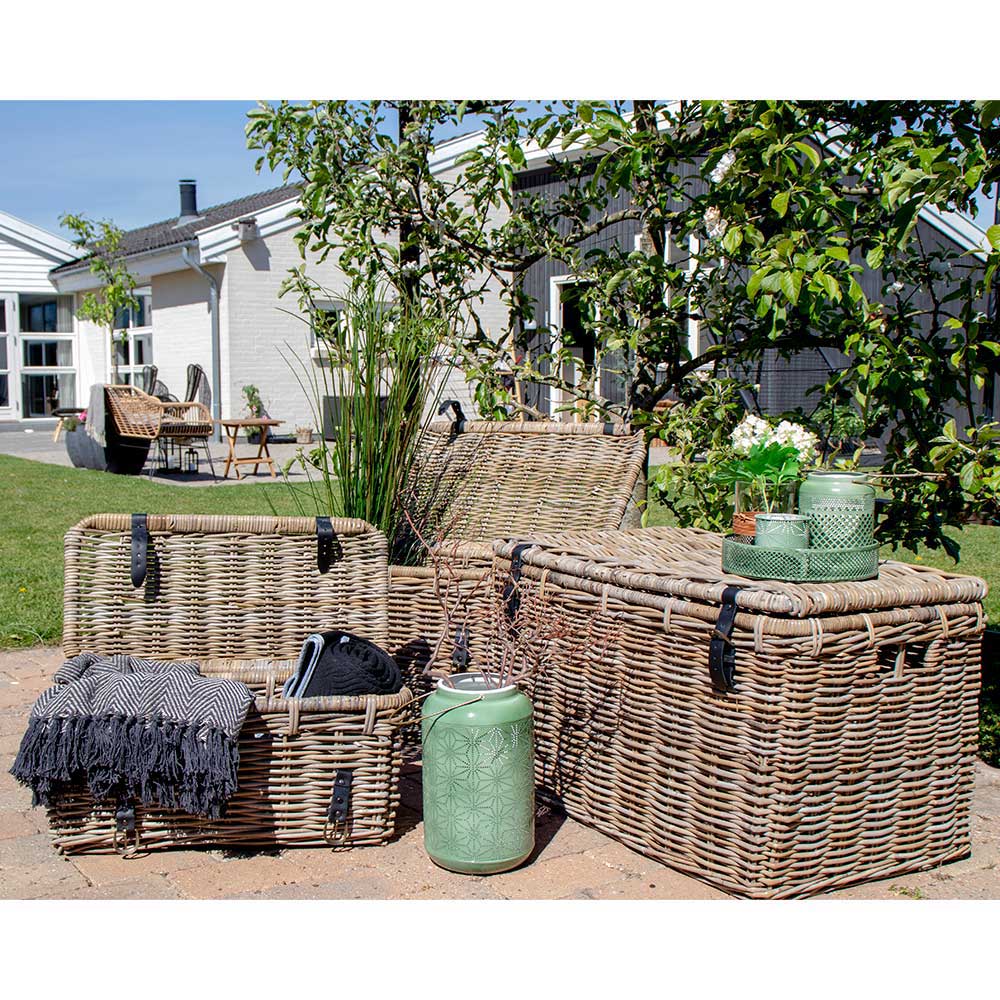 Vielseitiges Landhaus Rattan Truhen Set für den Außenbereich und Garten – Speccia