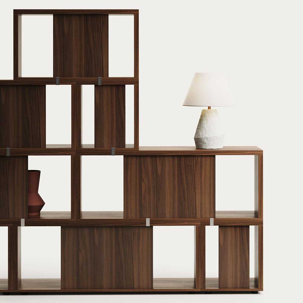 Modulares Regal Cleoto als vielseitiges Bücherregal aus Walnussholz für Wohnzimmer – Cleoto