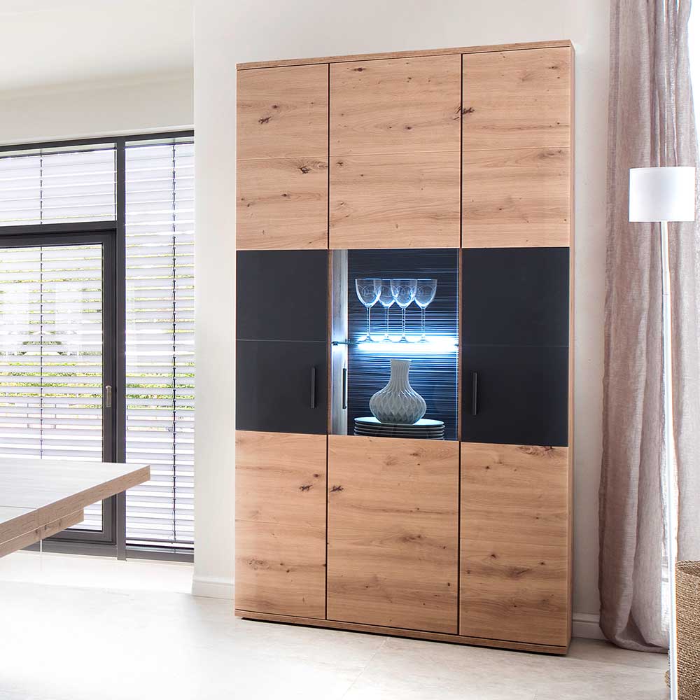 Geschlossene 3-türige Kombi-Vitrine in Holzoptik und Anthrazit mit beleuchtetem Glasbereich – Vecenda