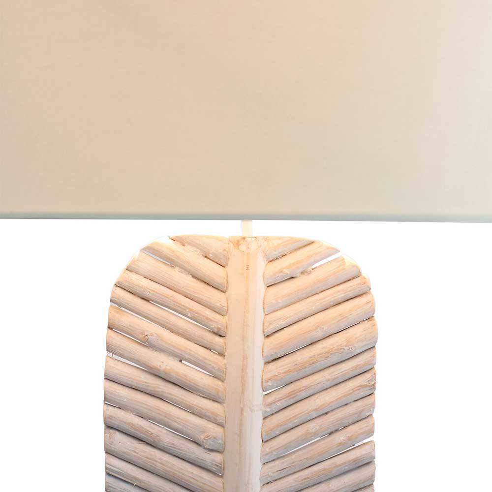 Design Stehleuchte in Weiß - Syrianco
