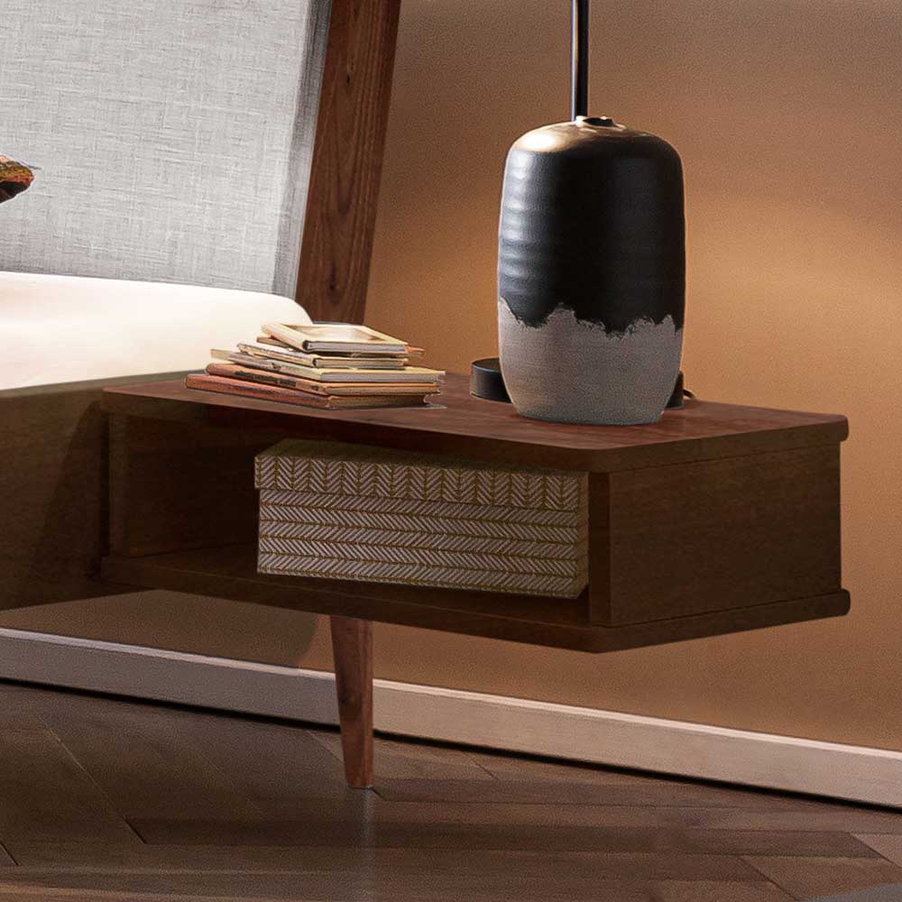 Braunes Holzbett aus geöltem Nussbaum - Calura